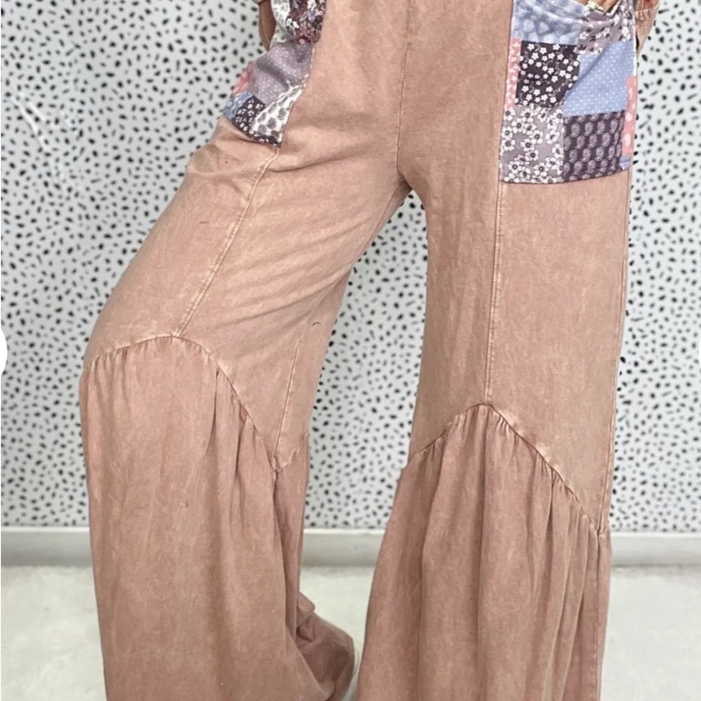 J.Her Women's Patchwork Wide-Leg Pants - Picture 3 of 3